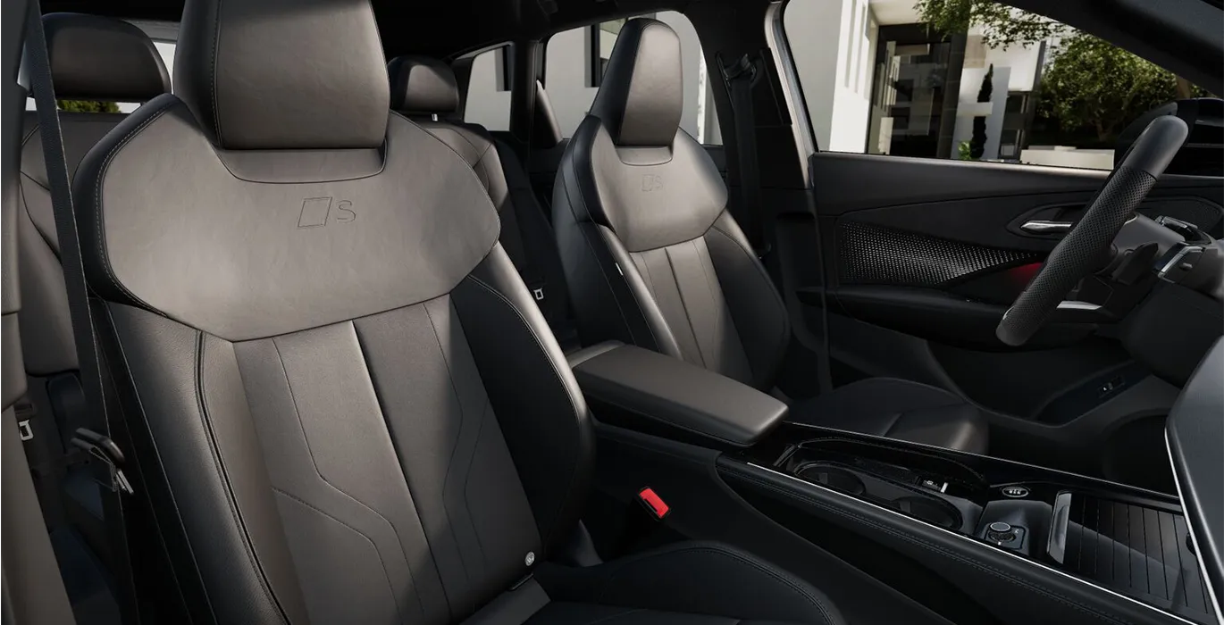 Audi-Q3-S-Line-TFSI-Stronic-interior-delantera-II