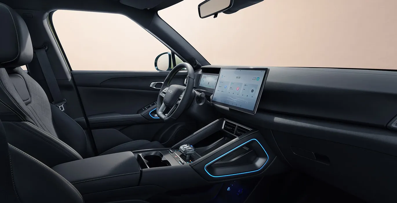 BYD-ATTO-2-Comfort-interior-delantera-II