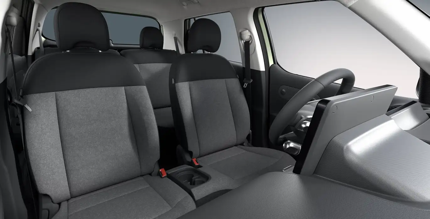 Hyundai-Inster-97cv-42kWh-Klass-interior-delantera-II