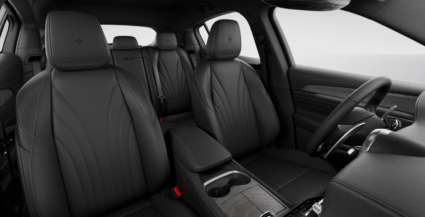 MASERATI-Grecale-300-QS-interior-delantera-II