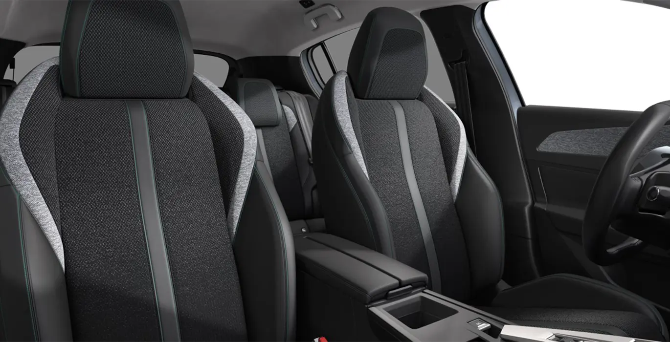 Peugeot-308-Allure-BlueHDi-130-SS-interior-trasera