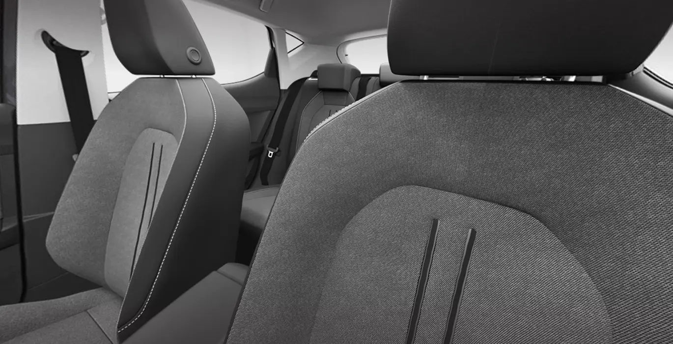 Seat-Leon-1.5-eTSI-DSG-7-SS-Style-XL-interior-trasera