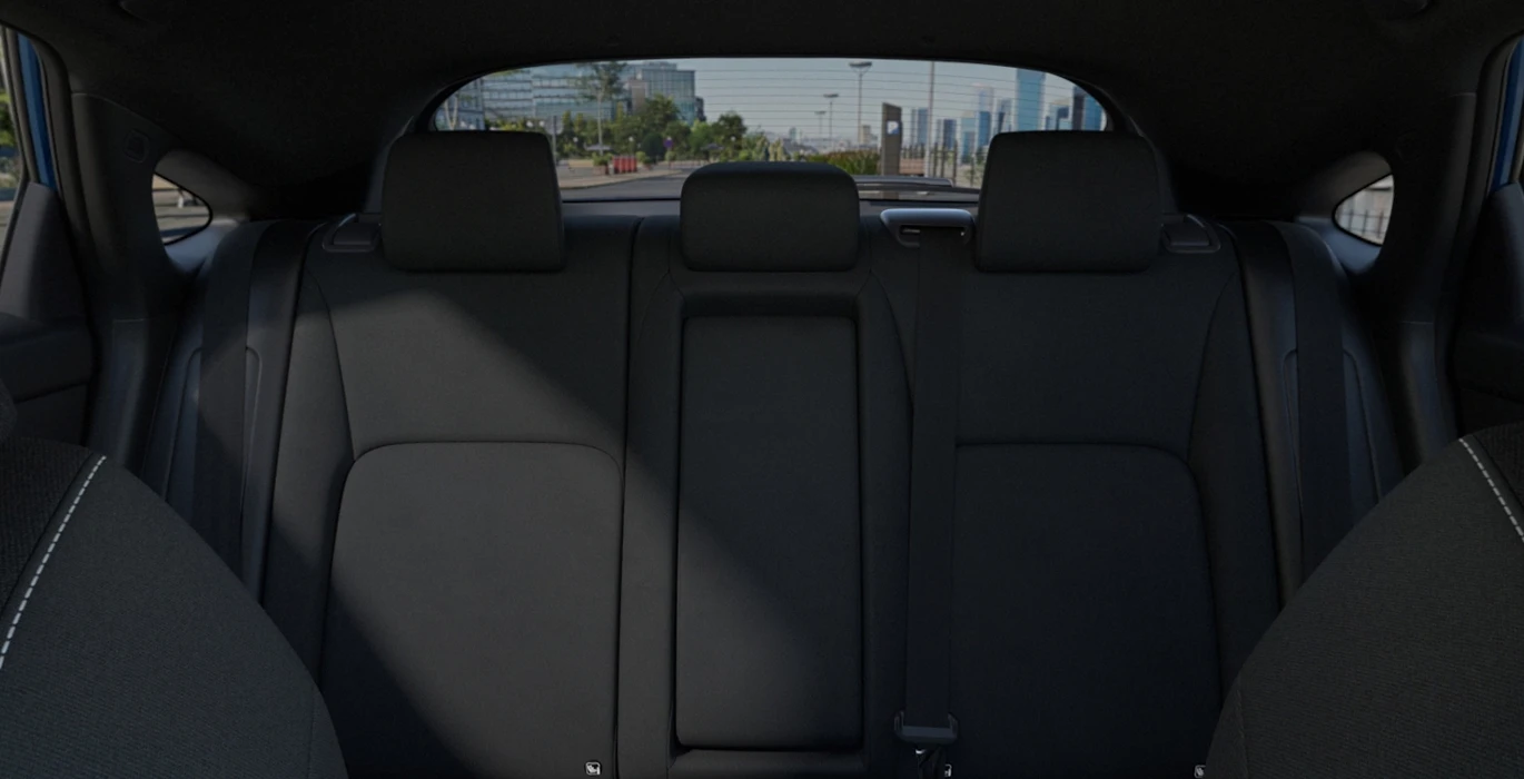HONDA-Civic-2.0-i-MMD-Elegance-184CV-interior-trasera